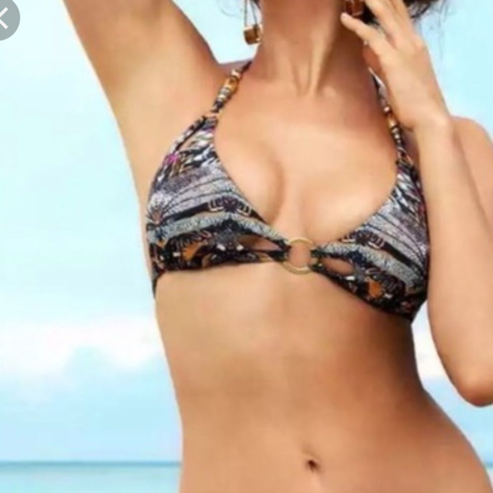 Beach‎ Bunny Urban Jungle Bikini Top